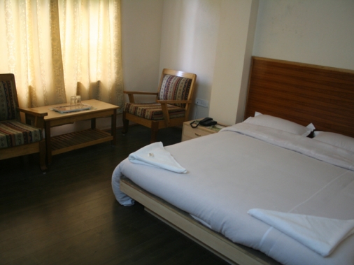 Super Deluxe Double Bed Room Non-AC Room