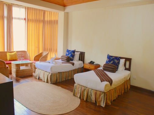 Oval(Deluxe) Non-AC Room