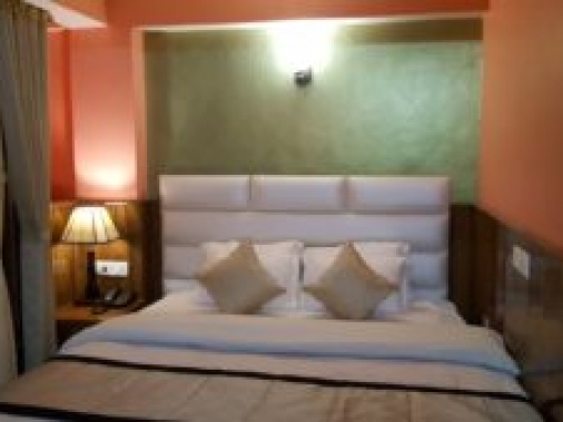 Royale Deluxe Non-AC Room