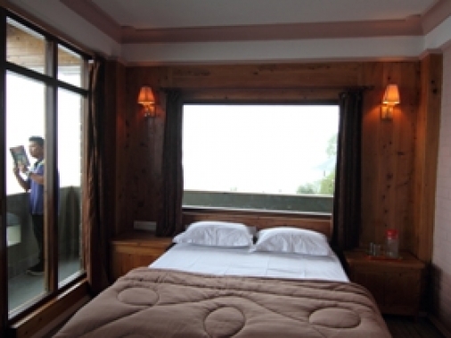 Semi-Deluxe Non-AC Room