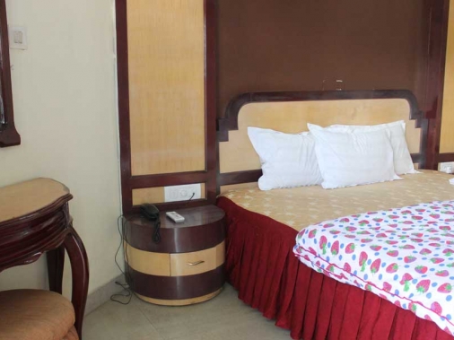 Super Deluxe Single room Non-AC Room