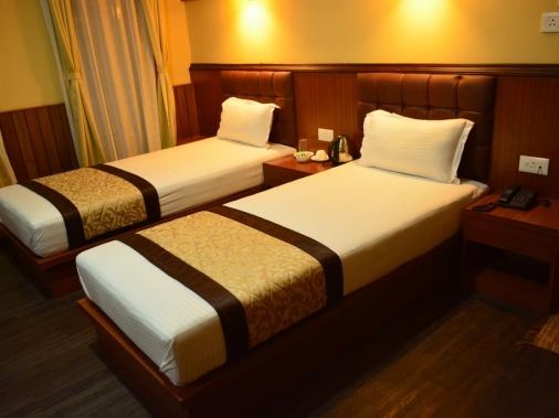 SUPER DELUXE (DOUBLE & TWIN BED) Non-AC Room