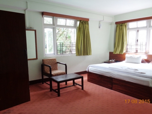 DELUXE ROOM(Twin / Double Bedded) Non-AC Room