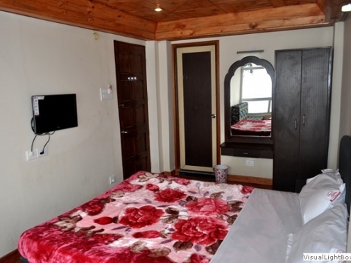 Executive (2nd/3rd Fl.) Non-AC Room