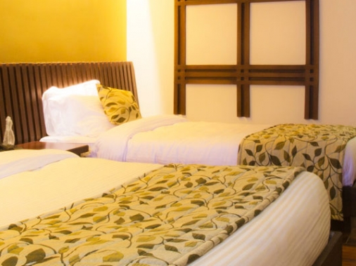 Suite AC Room