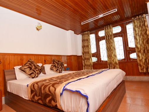 Super Deluxe Double Bedded Room Non-AC Room