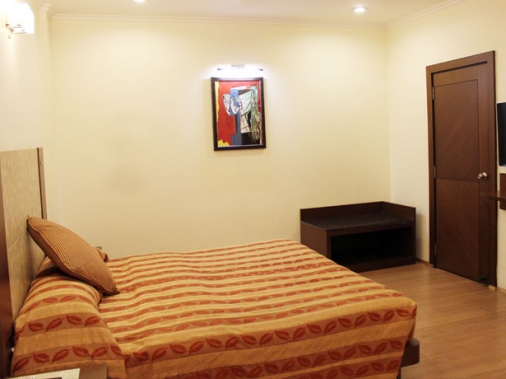  Suite Room AC Room