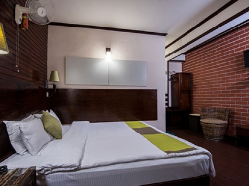 Deluxe Rooms (Double Bed ) Non-AC Room