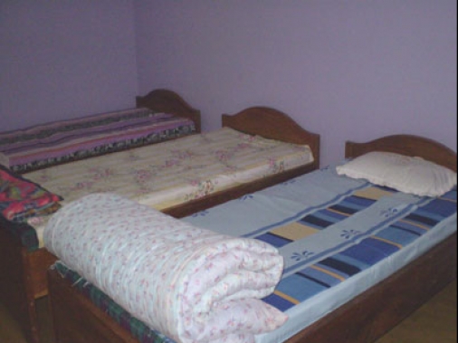 Deluxe 3 Bedded Non-AC Room