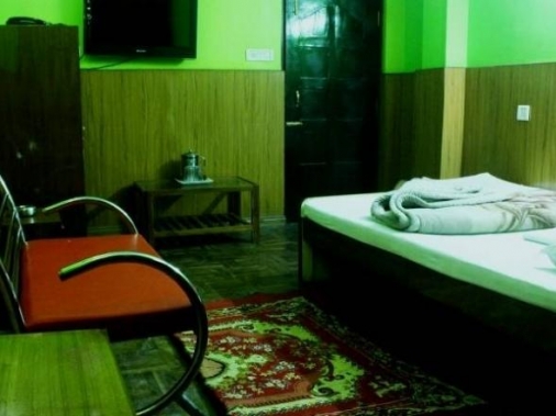 SUPER DELUXE TRIPLE BED Non-AC Room