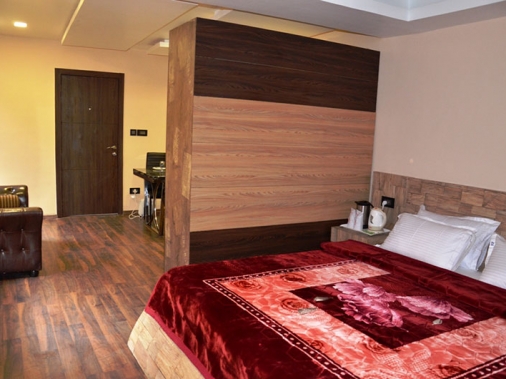 SUITE Non-AC Room