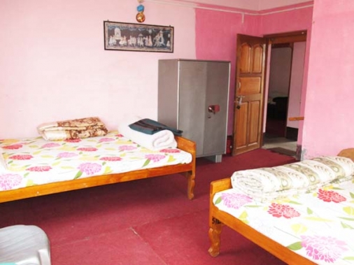 TRIPLE BED ROOM Non-AC Room