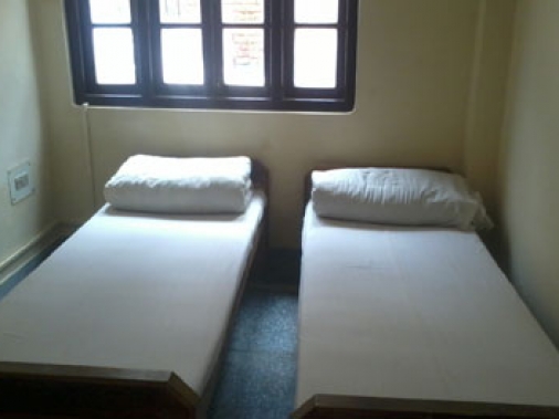 Single Double Bed Room Non-AC Room