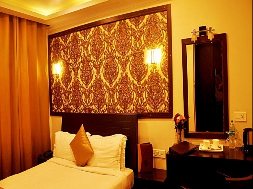 EXECUTIVE ROOM Non-AC Room