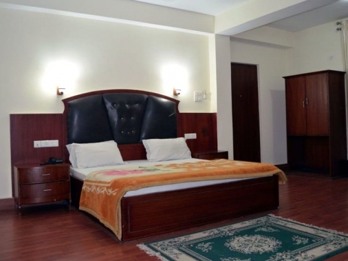 DELUXE DOUBLE ROOM Non-AC Room