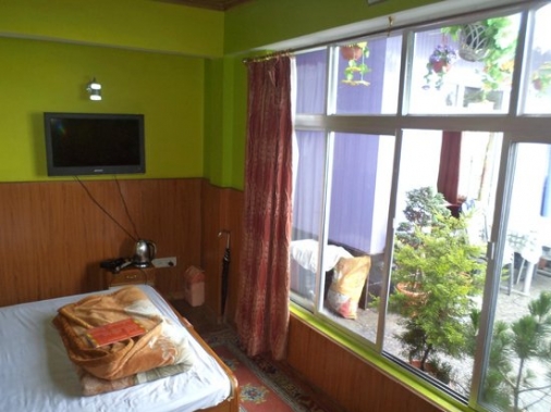 DELUXE DOUBLE BED Non-AC Room