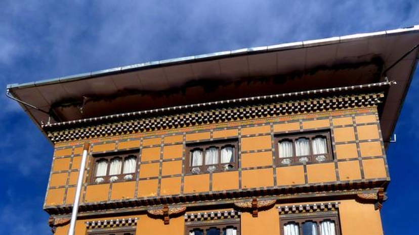 Gadhen Khangzang Apartments