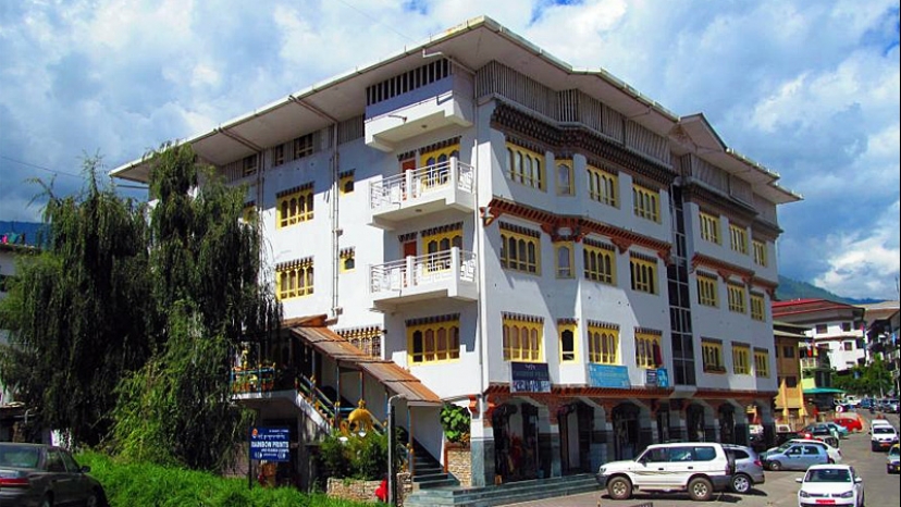 Hotel Ser Nya