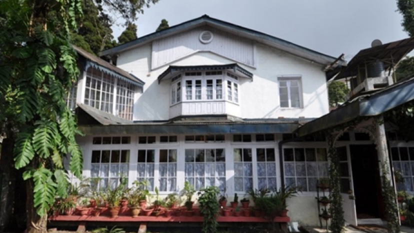 IVANHOE HOUSE
