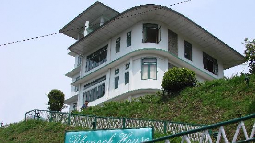 Rhenock House