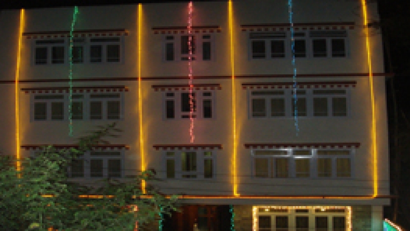 Iris Inn