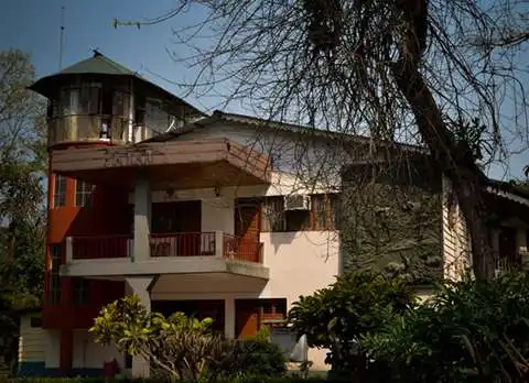 Banani Forest Bungalow Murti